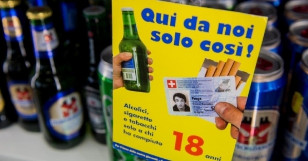 Vende alcolici ad un minore, denunciato il proprietario di un locale reggino