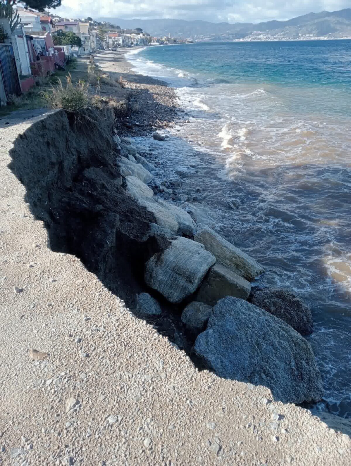 Erosione costiera Cannitello - tratto di spiaggia - Villa San Giovanni